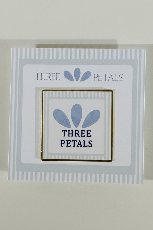 Three Petals Needleminder